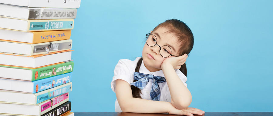 斜視會并發(fā)哪些容易混淆的疾??？